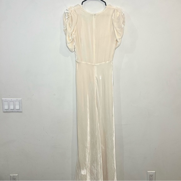 Reformation Malaga Velvet maxi Dress in Fior Di Latte size 2 NEW! New with tags! - Picture 8 of 13